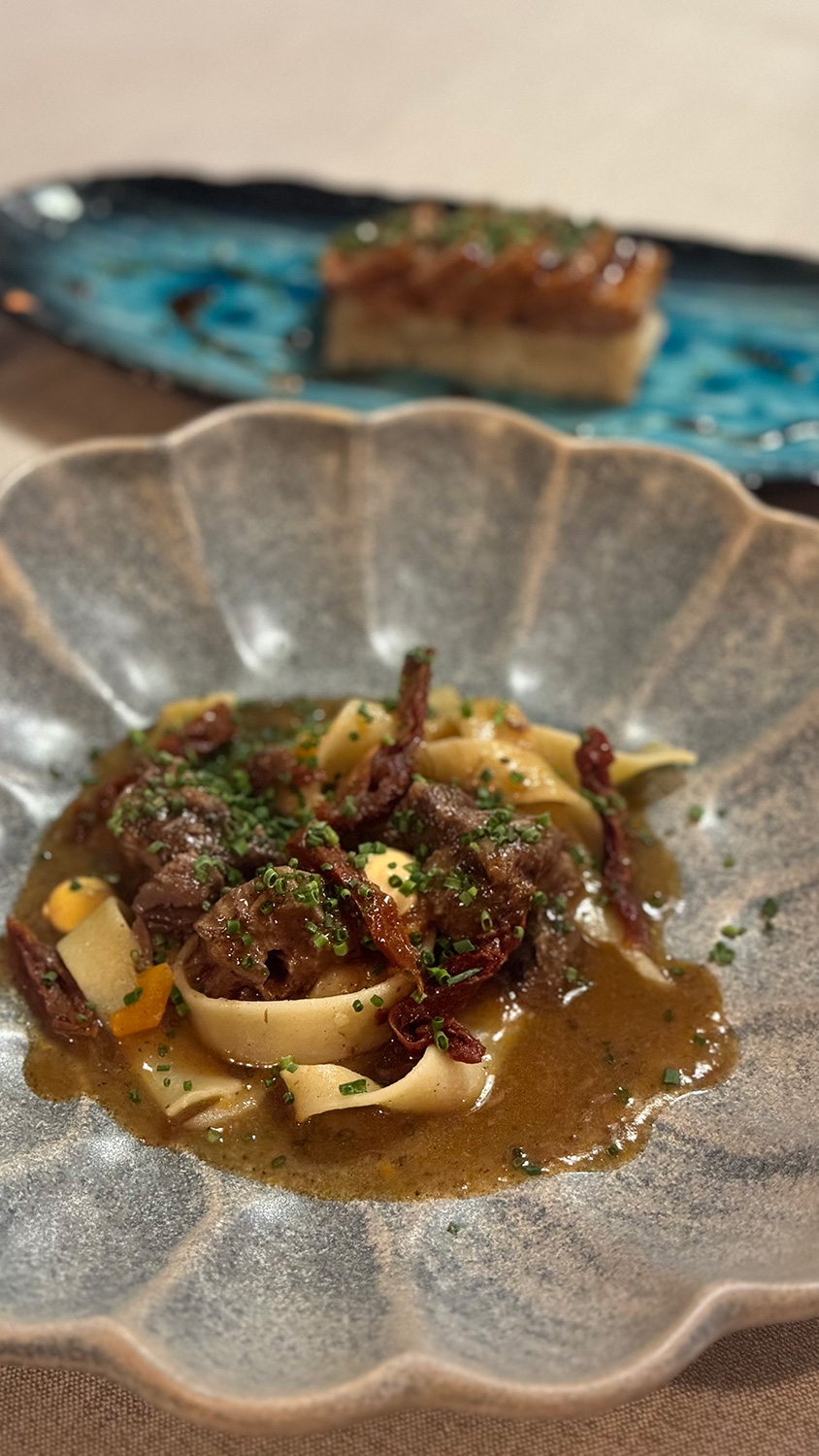 Tagliatelle con morcillo de ternera